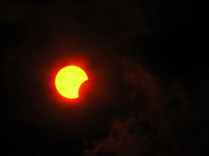Солнечное затмение 3.10.2005 13ч. 10мин.