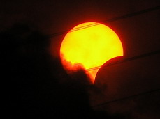 Солнечное затмение 3.10.2005 13ч. 25мин.